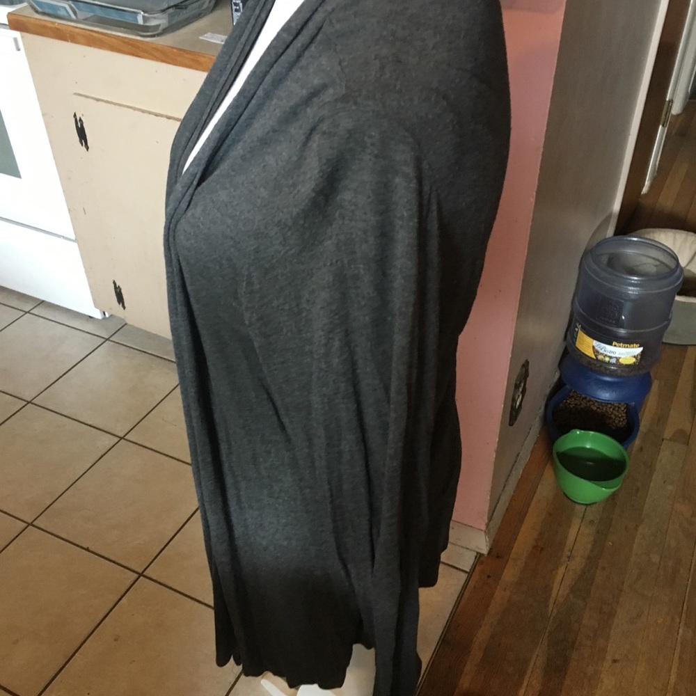 Gray jacket - Picture 3 of 4